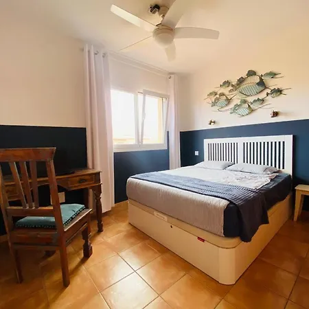 Casa De Acuario Коральео